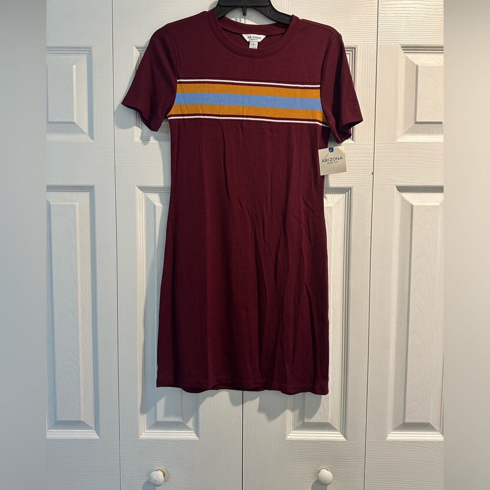 Arizona Jean Co Maroon Dress